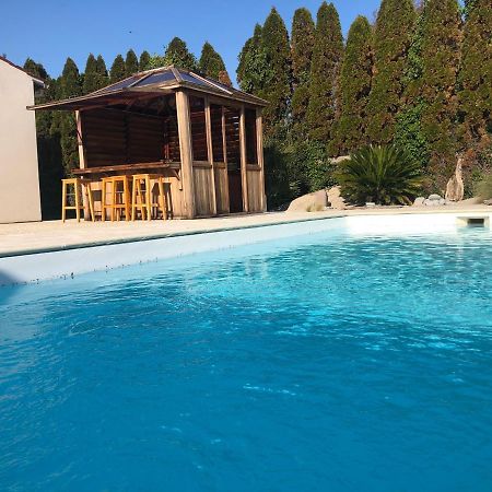 Piscine Et Jacuzzi A 2Km De La Plage De St Georges De Didonne Сен-Жорж-де-Дидон Экстерьер фото